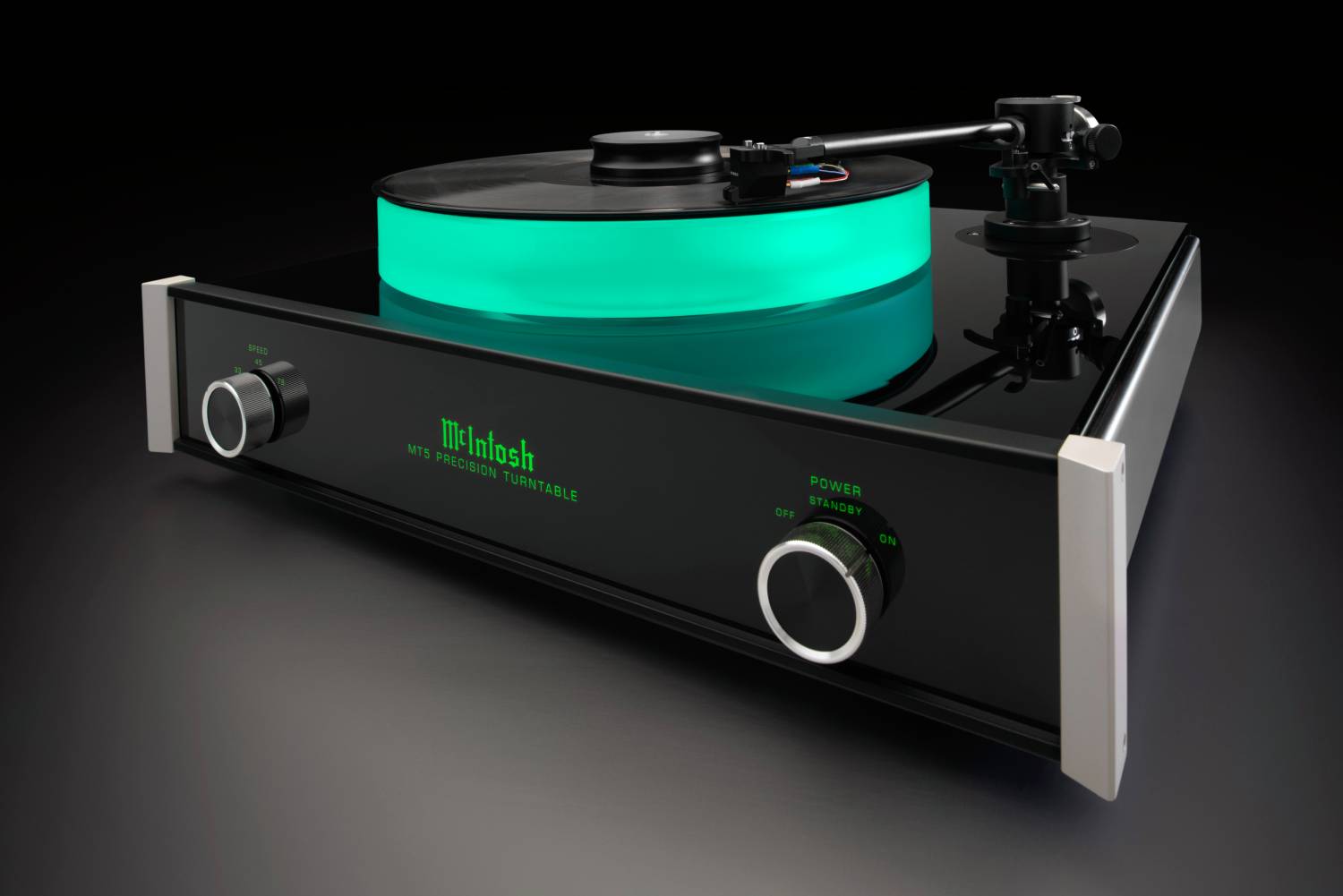 McIntosh MT5 turntable in black 