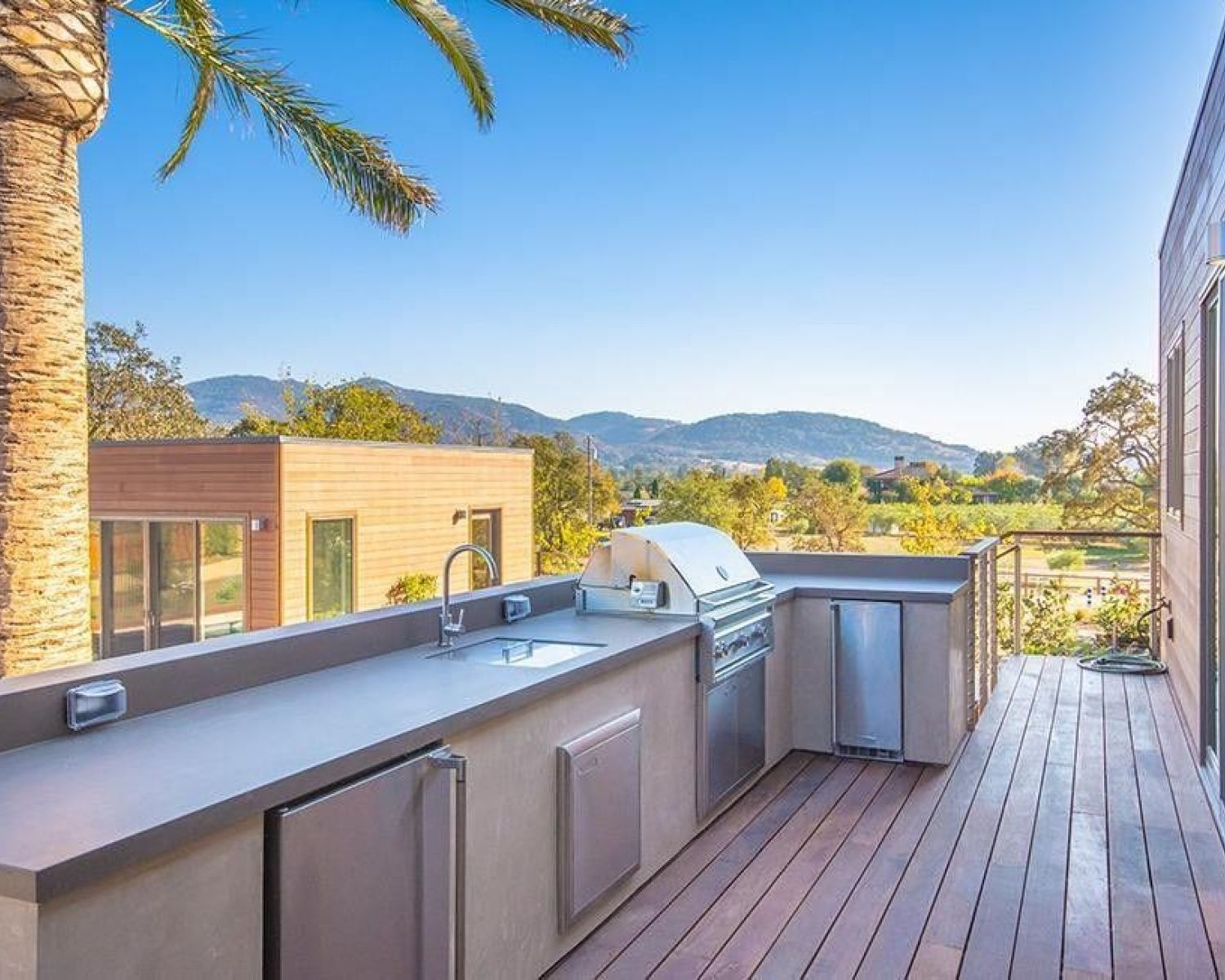 kitchen patio with mountain view